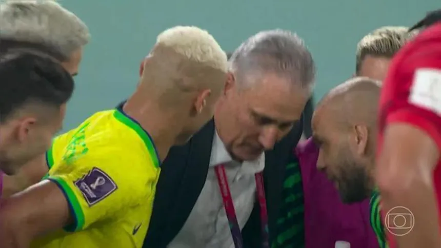 Imagem ilustrativa da imagem Brasil goleia a Coreia do Sul e enfrenta a Croácia nas quartas da Copa