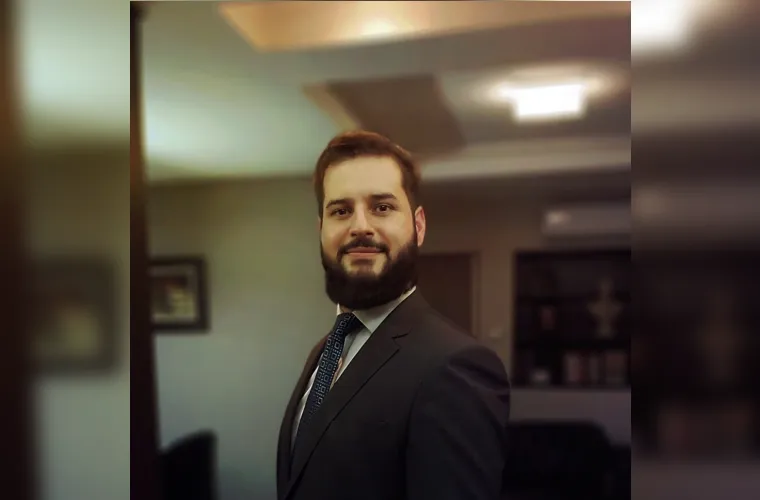 O advogado Jefferson Wegermann será muito cumprimentado pela passagem de seu aniversário no próximo domingo (29). Da coluna RC os votos de felicidades e sucesso.