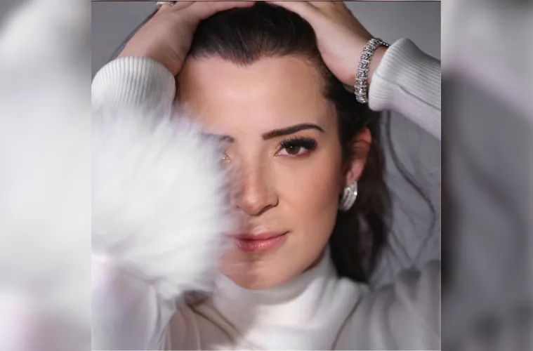 Taciana Borsato Vuicik reservou o último domingo (12) para brindar na intimidade familiar a estreia de idade nova. Da coluna RC os votos de alegrias e realizações.