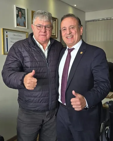 Altamir Sanson e Moacyr Fadel se reuniram nessa terça-feira (24).