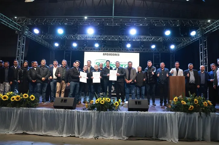 Lideranças locais, da região e do Estado estiveram reunidas na 14ª FENAFEP.