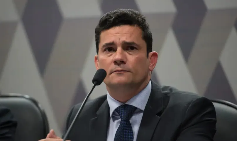"Tenho uma relação normal, cordial com o governador Ratinho Júnior", afirma Moro (União)