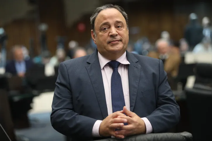 Hussein Bakri é filiado ao PSD