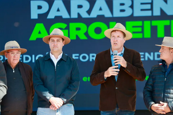 Imagem ilustrativa da imagem Ratinho Junior anuncia R$ 92,9 mi para obras em Castro