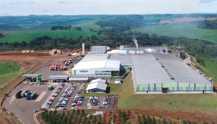 A Millpar atua com produtos derivados de madeira
