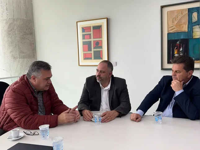 Beto Preto, Artagão Junior e Denilson Baitala falaram de projetos para a saúde.