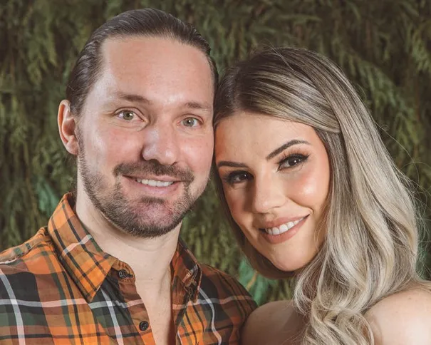 Em tempo, registramos o aniversário do personal soccer Cássio Luís Rissardo, celebrado no último domingo (31). Ao lado da esposa, Carolina Miranda, inspira disciplina, dedicação e paixão pelo esporte. Da Coluna RC, votos de felicidades e vitórias dentro e fora dos campos.