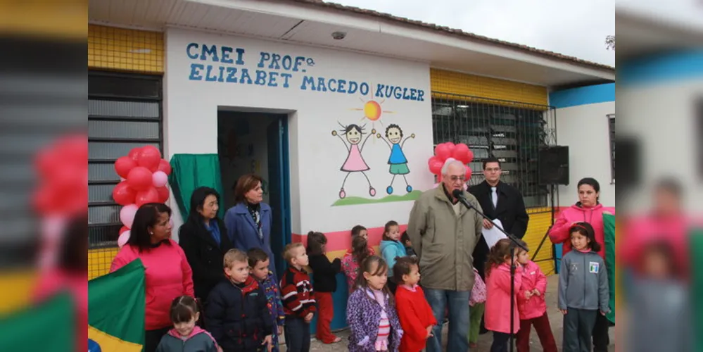 Educação infantil em Castro ganha reforço com a entrega de dois Cmeis 