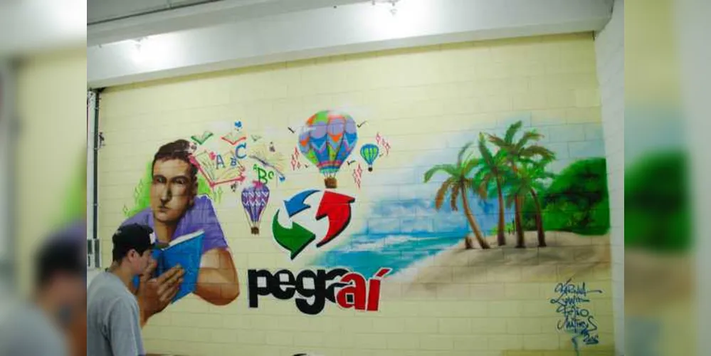 Grafiteiros atuam em parceria com o Pegaí, com a produção de diversos trabalhos em prol da Leitura Grátis