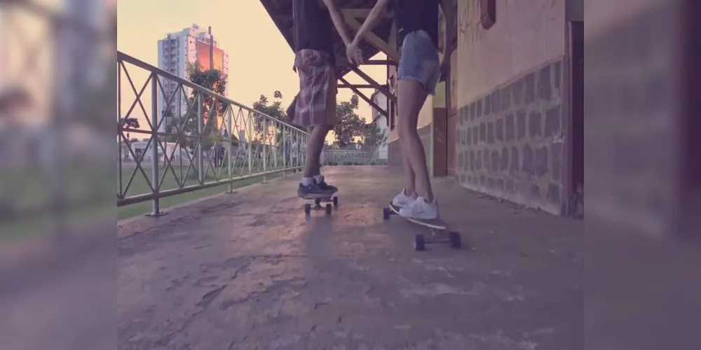 Imagem ilustrativa da imagem Banda de PG explora visual da cidade em novo clipe