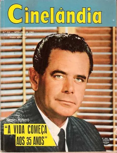 Entre os 111 filmes que Glenn Ford estrelou a coluna destaca: ”Dama por um dia” (1961).”4 Cavaleiros do apocalipse” rodado no ano em que a revista foi publicada. “Gatilho Relâmpago” -(1956) Faroeste.” Gilda” de 1946, foi um sucesso com Rita Hayworth. E apareceu em um “cameo” (atuação de convidado) em “ Paris está em chamas?”. 