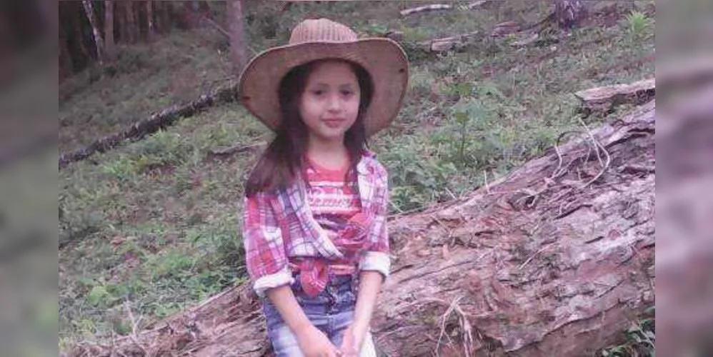 A bela Ana, de oito anos, celebrou mais um aniversário recentemente