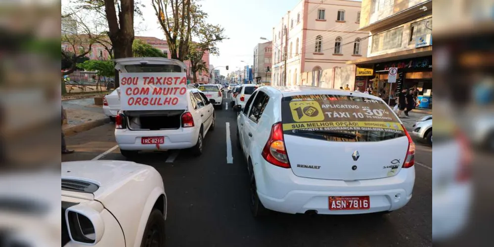 Imagem ilustrativa da imagem Taxistas de PG apostam em novo aplicativo