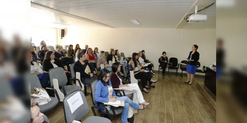 Secretaria Estadual de Educação do Paraná; Prêmio professores do Brasil no auditório da SEED. 21-11-17. Foto: Hedeson Alves