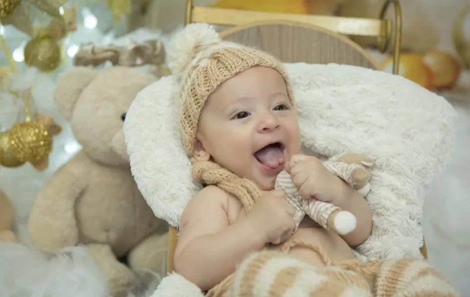 O encantador Davi, com apenas 6 meses, é a alegria do pais Matheus Willian Nascimento e Kassy Liandra Saraiva. 