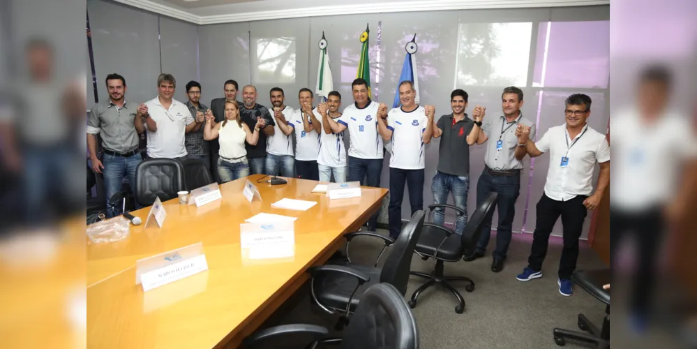 Prefeito Marcelo Rangel e o presidente da Fundação Municipal de Esportes (Fundesp), Marco Antonio Macedo, anunciaram o retorno de Ponta Grossa