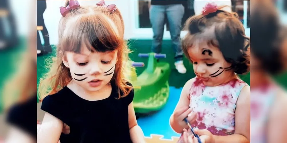 Olívia Messias, filha de Tibiniçá e Silvia Messias e Laura Messias, filha de Itainá e Raquel Messias, fazem aniversário neste mês. Olívia completa 3 anos no dia 25 e Laura completou 2 anos no último dia 23. Parabéns!