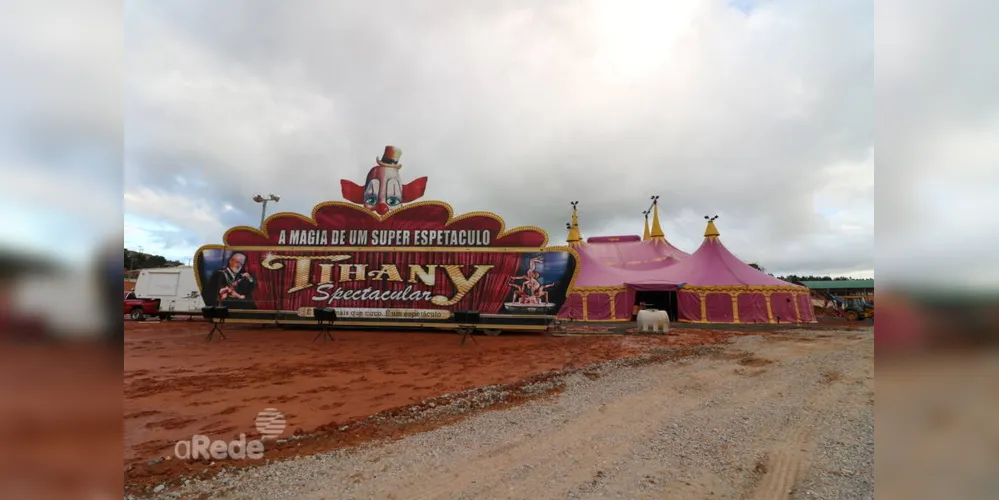 Circo possui capacidade para 2 mil pessoas e é o maior da América Latina