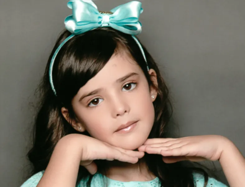 Lavínia Philipovsky Manique Barreto, filha de Ana Cláudia Philipovsky Manique Barreto e Alexandre Manique Barreto também é aniversariante! Lavínia completou 6 anos no último dia 21. Felicidades!