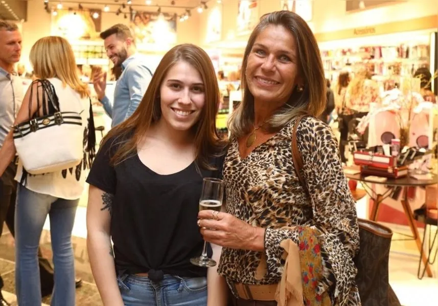 Paula Marochi e Andrea Ebenhard