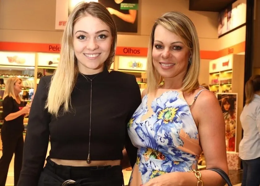 Ana Cecília Genari e Greice Perin