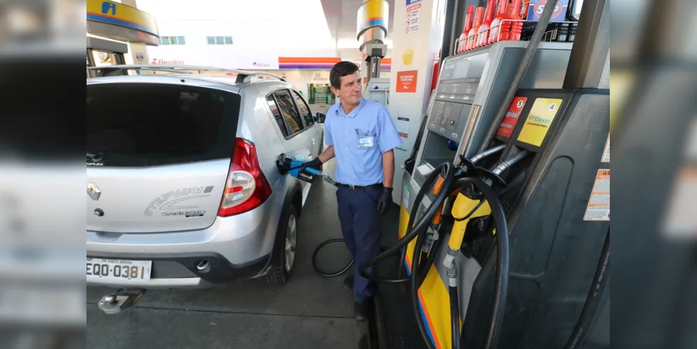 Imagem ilustrativa da imagem Preço da gasolina em PG é um dos mais altos do Paraná