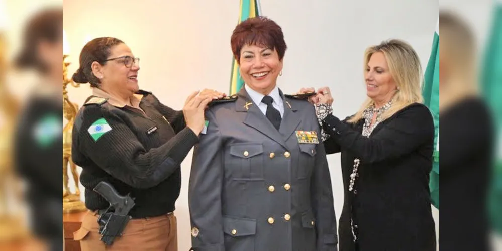 Imagem ilustrativa da imagem Informe: Cida promove Rita Aparecida a Coronel