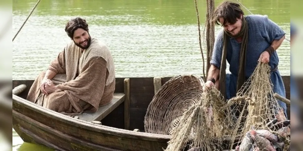 Imagem ilustrativa da imagem Enquanto Jesus dorme no barco, Pedro anuncia a chegada de uma forte tempestade