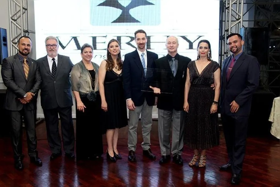 Merhy Engenharia, empresa homenageada como destaque 2018.