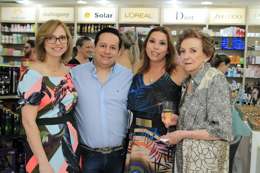 DEZEMBRO:
Evento Rainha e Dior.
