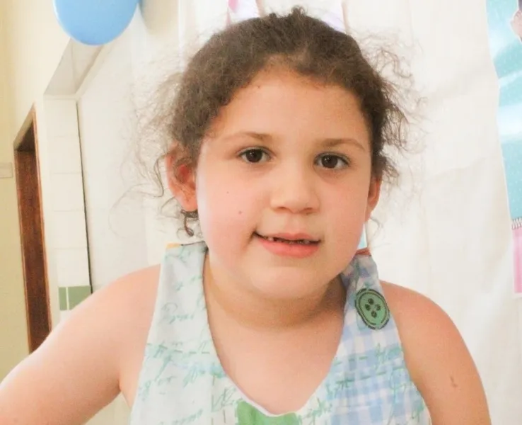 Parabenizamos a pequena Lara Beatriz que comemorou no dia 29 de dezembro os seus 08 aninhos. Lara É filha do casal Elaine e Leandro Gonçalves. 
