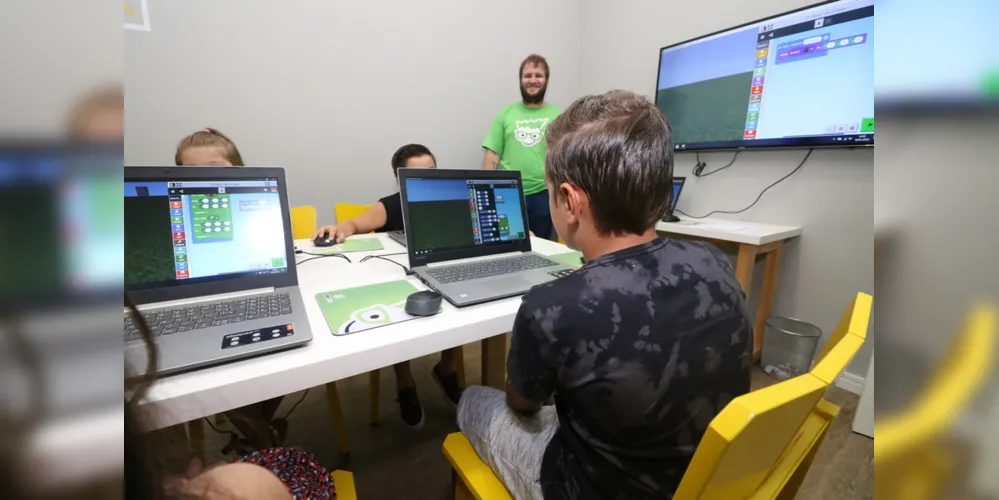 Aprendizado. Em poucas aulas, pais percebem melhora no foco e criatividade dos filhos.