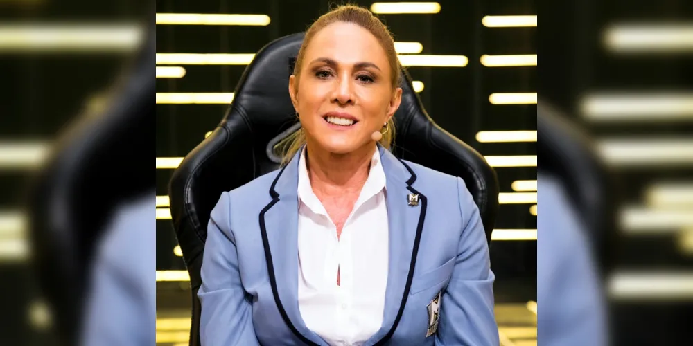 Primeiro da Rainha
Neste sábado será a primeira participação da Hortência no ‘Tá Brincando’, do Otaviano Costa. Ela estará ao lado de Rui Chapéu (jogador de sinuca), Emiko Takatatsu (jogadora de tênis de mesa), Servílio (lutador de boxe) e Roberto Carvalho (fisiculturista). Às 15h, na Globo.
