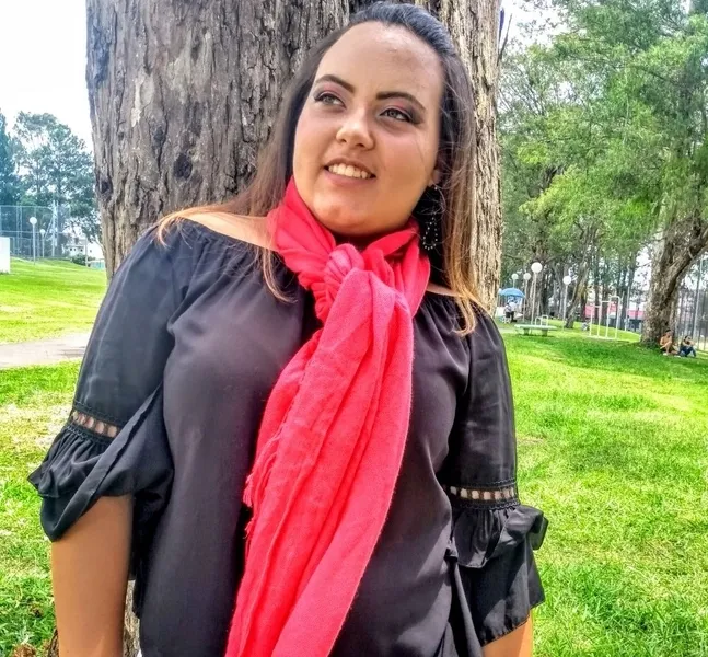 BDAY - Maria Fernanda Justus dos Santos, filha do casal Jocelei e Aldari Serafim dos  Santos Junior estará festejando a passagem de seus 15 anos, nesta sexta-feira (1). Da coluna RC os votos de realizações.