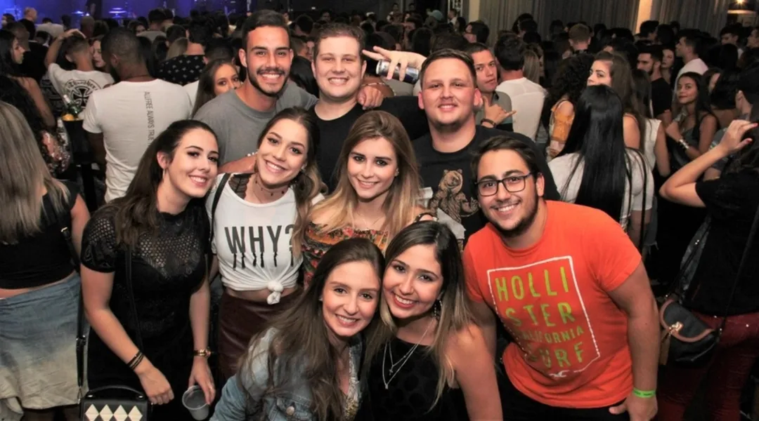 Sunset e agenda de eventos Ponta Lagoa