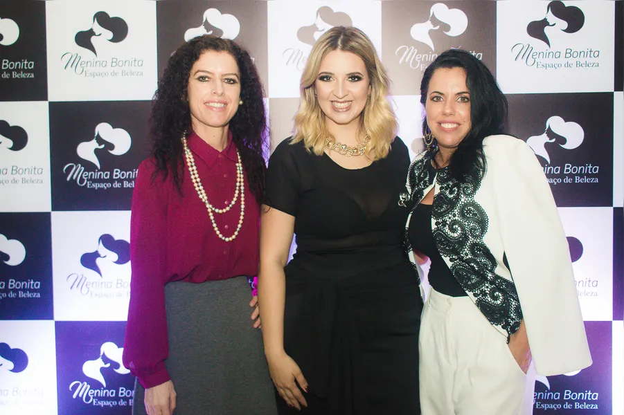 Renata Regis Florisbelo, Ana Leticia Antunes e Nadja Marques