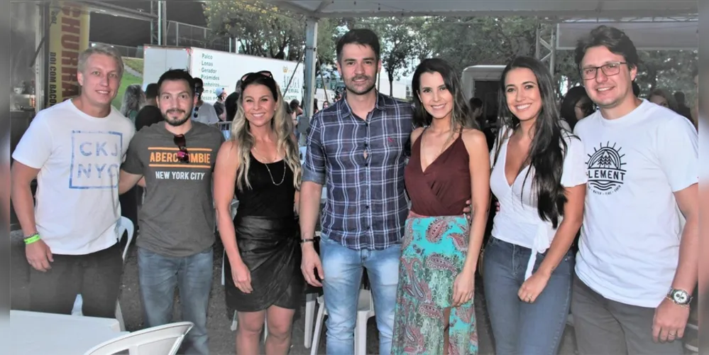 Imagem ilustrativa da imagem Sunset e agenda de eventos Ponta Lagoa
