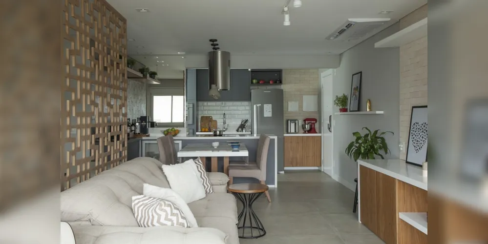 Apartamento aproveita espaços pequenos e se adapta ao estilo dos moradores