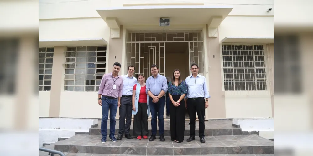 Prefeitura e do Estado visitaram nesta quinta-feira as instalações do Colégio Estadual Professor Colares