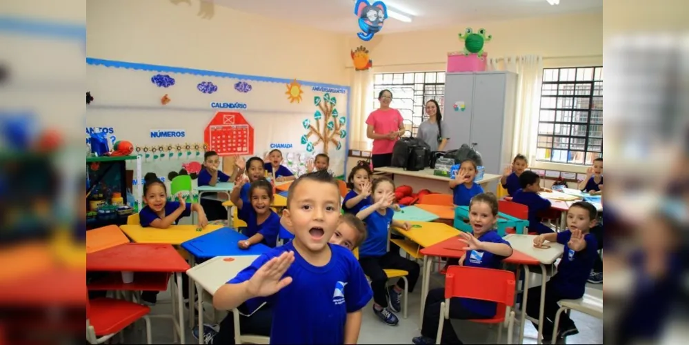 Escolas municipais em importantes bairros de Ponta Grossa receberam  R$ 10 milhões para obras e melhorias