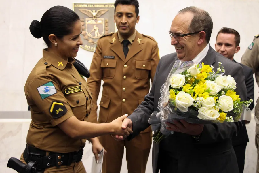 Soldado Elisângela de Fátima Rodrigues, do 1º BPM, também recebeu Menção Honrosa