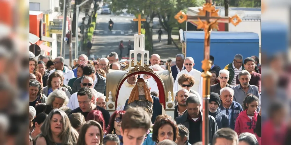 Dia 26 será realizada a tradicional procissão com início às 10 horas, na Paróquia Nossa Senhora do Rosário, em direção à catedral