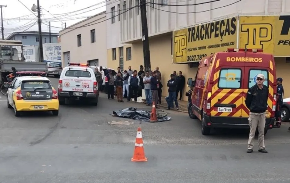Ciclista morre em atropelamento na Souza Naves