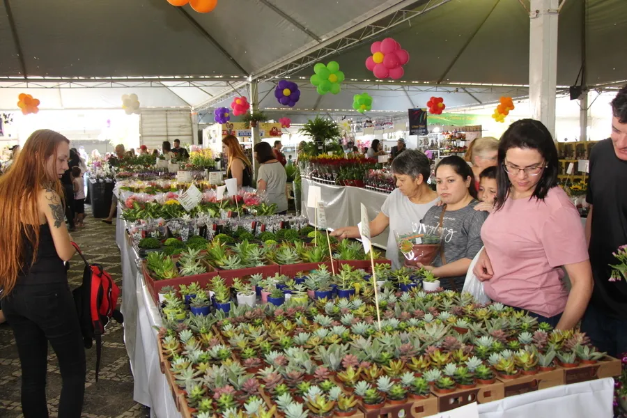 Expo&Flor movimenta PG e ajuda projetos sociais
