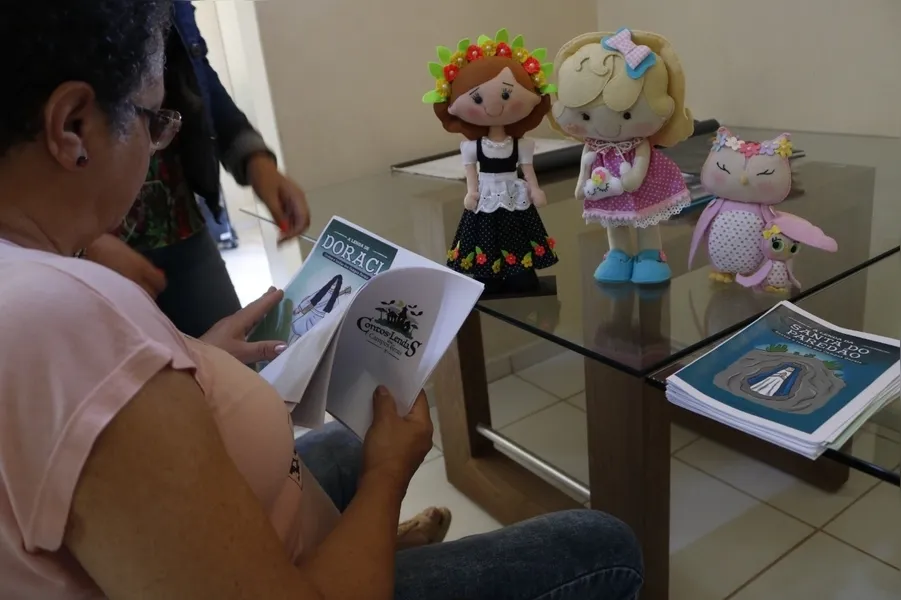 Artesão serão selecionados para produzir mascotes que representarão o projeto