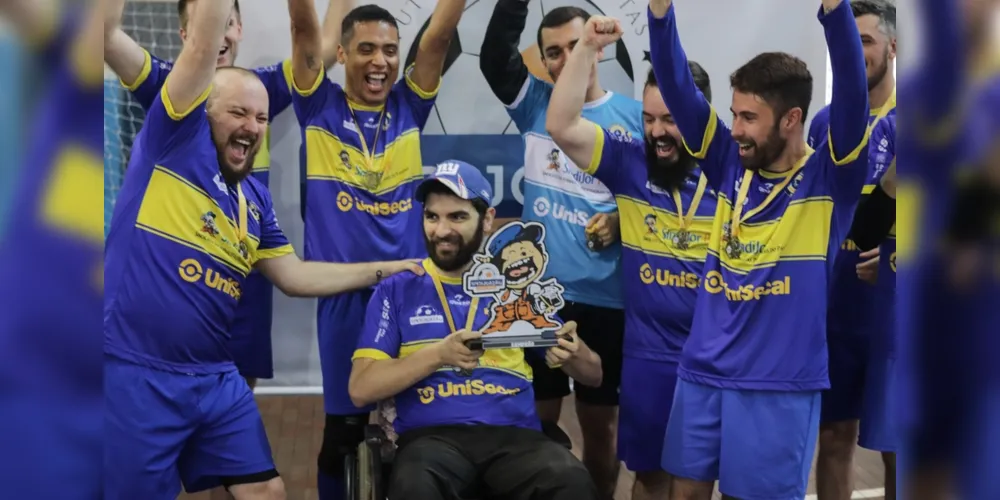 Equida Atetras de Ítalus/UniSecal foi caméã no masculino