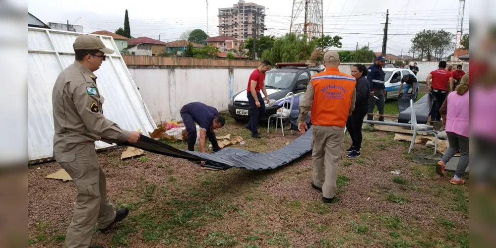 A cidade mais atingida foi Carambeí (Campos Gerais), onde 1,5 mil casas foram danificadas