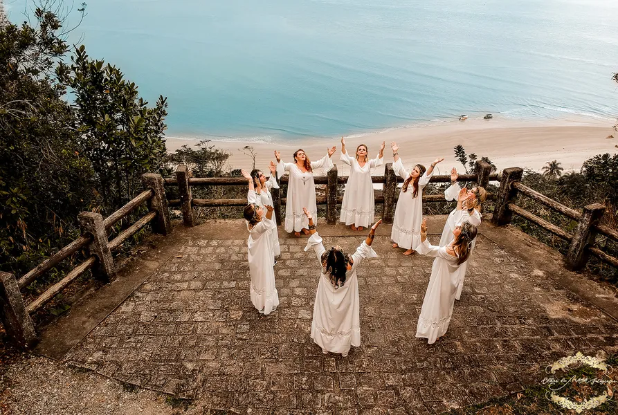 Projeto ‘Bruxa 2019’ de PG faz ensaio fotográfico na Ilha do Mel