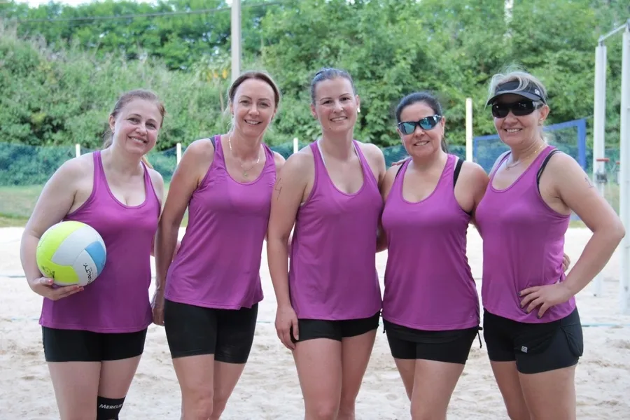 Torneio de Vôlei de areia 4x4 feminino.