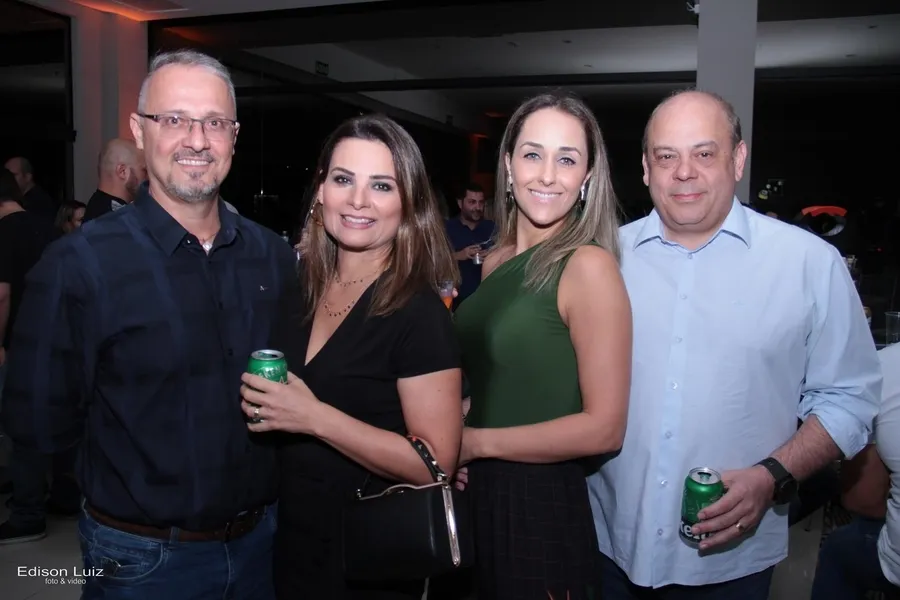 Ponta Lagoa realiza show com Lobão em PG